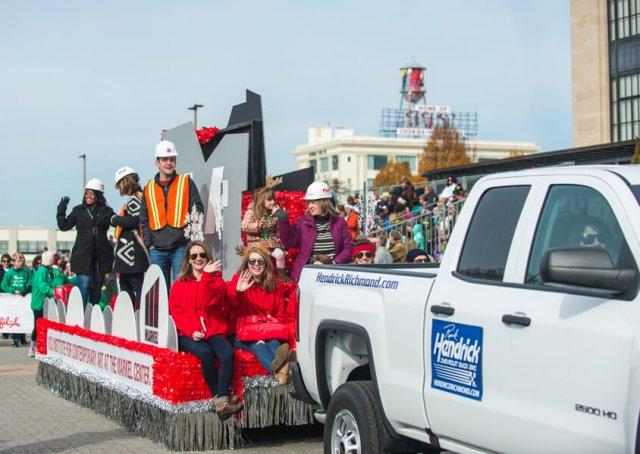 Dominion Christmas Parade 2016